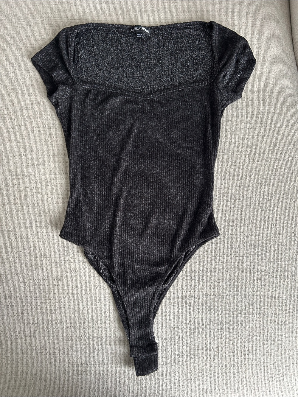 Ribbed Black Bodysuit